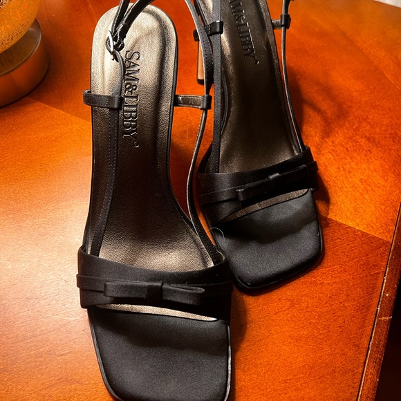 Sam & Libby Black Strappy Heels - Picture 1 of 5